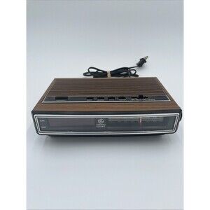 Vintage GE General Electric 7-4625F Digital Alarm Clock Radio AM/FM Parts Only